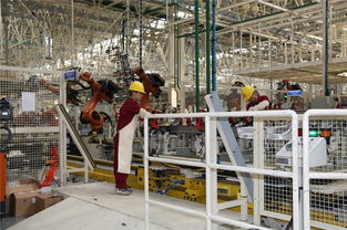 众泰金坛工厂竣工投产，大迈X5下线开启智能制造新篇章